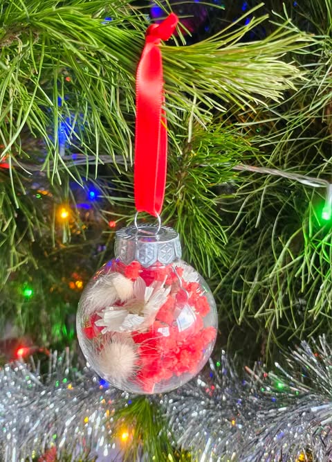 Floral Baubles Shades of Red and White